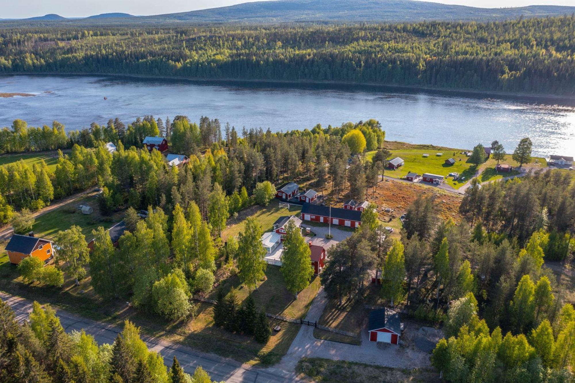 Villa Arctic Ranch Överkalix Exterior foto